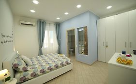Lemon House Apartment